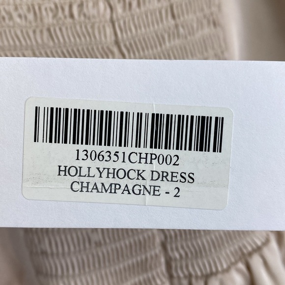 Reformation Hollyhock Dress NWT in Champagne - Picture 6 of 8